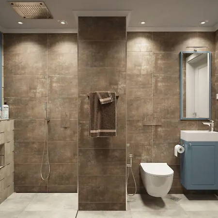 A Luxury With Patio And Bbq