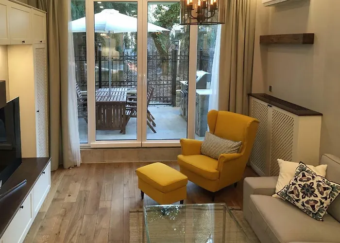 A Luxury With Patio And Bbq Apartamento Sófia
