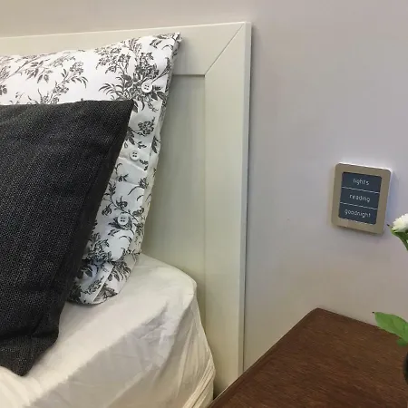 A Luxury With Patio And Bbq *